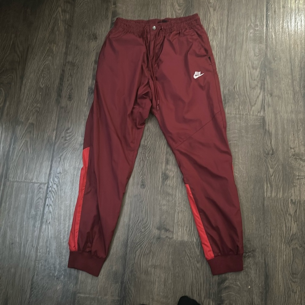 Nike windbreaker pants